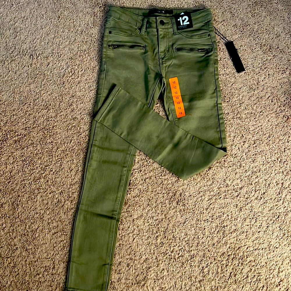 Joe’s Ultra Slim Fit The Jegging